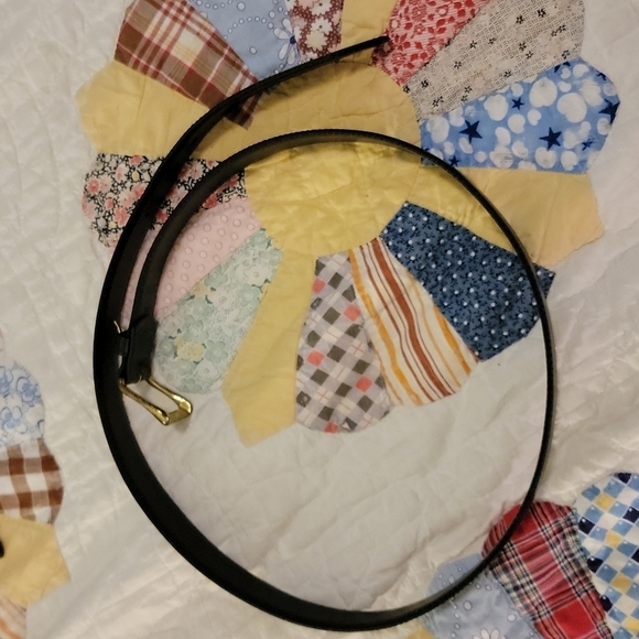 Surry Leather Belt - Picture 1 of 5